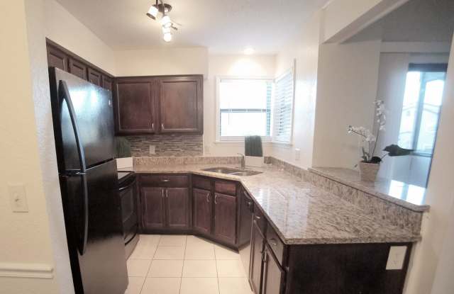 Beautiful 1/1 Remodeled Condo for Rent in front of Full Sail Winter Park, Florida photos photos