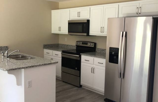3 bedroom, 2.5 bath town-home,near TAFB photos photos