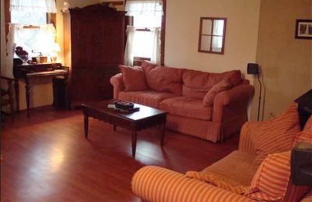 8312 Lake Avenue photos photos