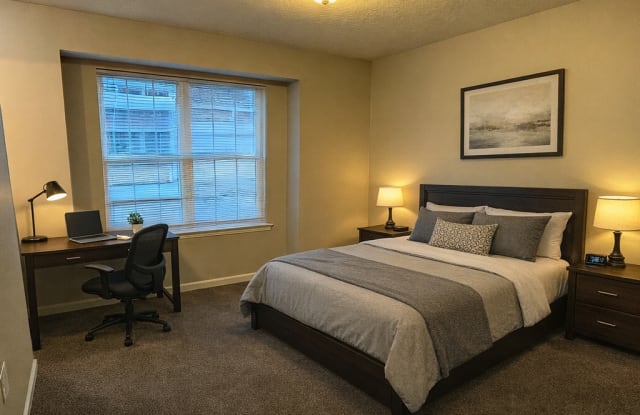 900 on Park Apartments photos photos