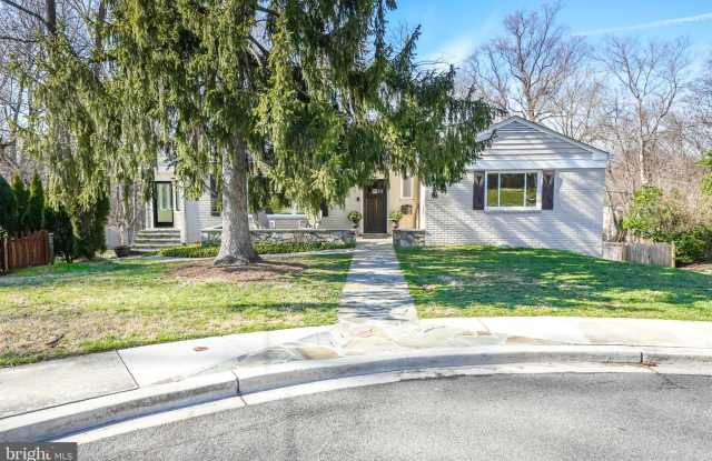 5128 LINNEAN Terrace NW Gallery 1
