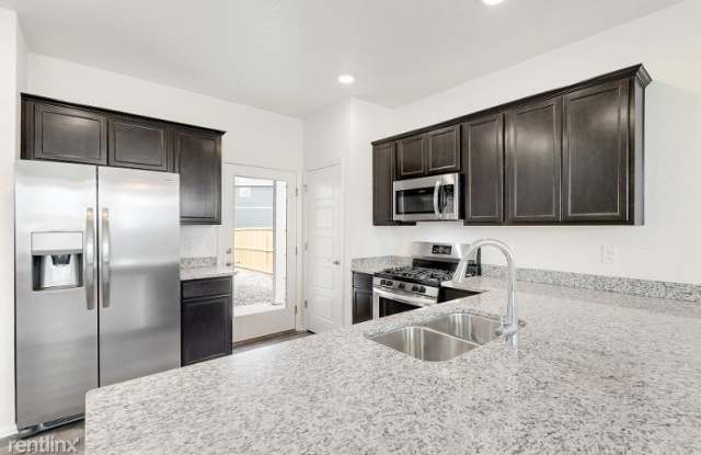 6873 Longpark Dr Gallery 2