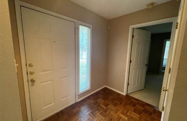 7466 Coachwood Circle Gallery 2