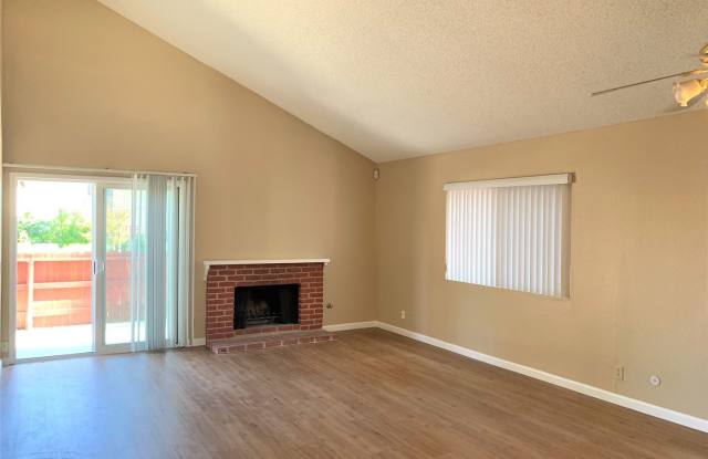 10109 Crestside Pl. Gallery 2