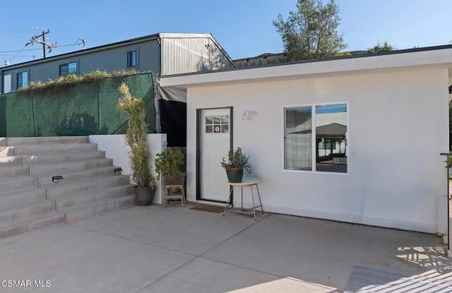 263 Mcknight Road unit: 1/2 photos photos