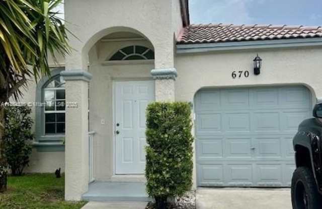 670 NW 154th Ave photos photos