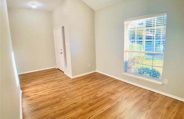 8109 Tierra Del Sol Road Gallery 4