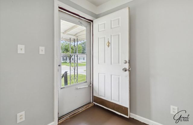 $1,250/month - 2 bedroom 1 bath Gallery 4
