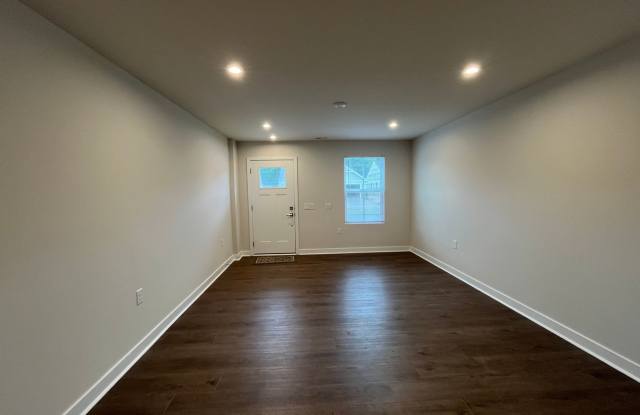 4184 Farmfield Drive Gallery 4