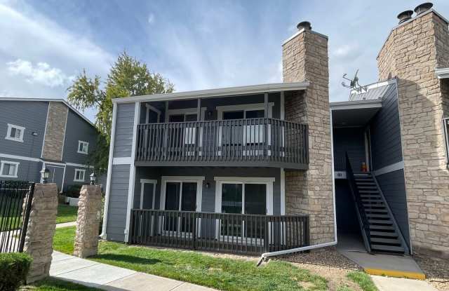 Perfect 1 Bedroom Condo 5 min from Cherry Creek Reservoir. Water and Trash Included - 3464 South Eagle Street, Aurora, CO 80014