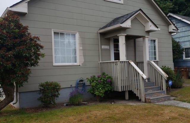 4612 N 26th St - 4612 North 26th Street, Tacoma, WA 98406