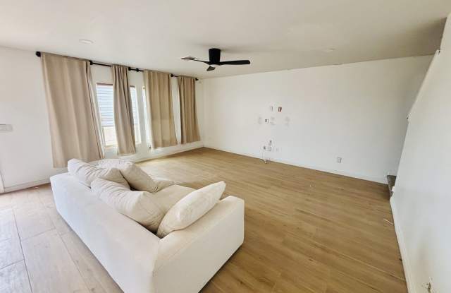 155 East Patton Avenue Gallery 4