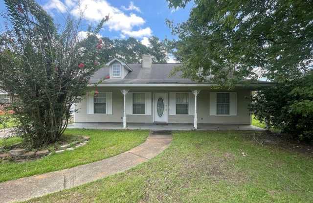 106 Boyce Rd. Gallery 1