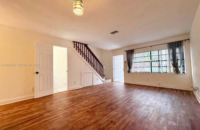531 Northwest 103rd Terrace Gallery 3