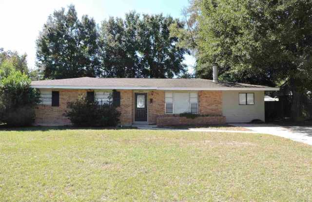 3865 Tom Lane Dr - 3865 Tom Lane Drive, Pensacola, FL 32504