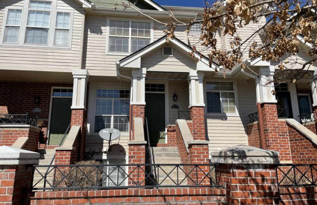 9870 E Florida Plaza - 9870 East Florida Place, Aurora, CO 80247