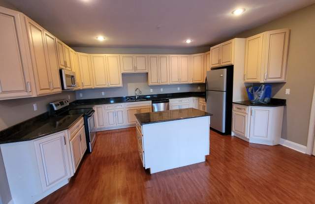 7478 Lions Gate Parkway - 7478 Lions Gate Parkway, Genesee County, MI 48423