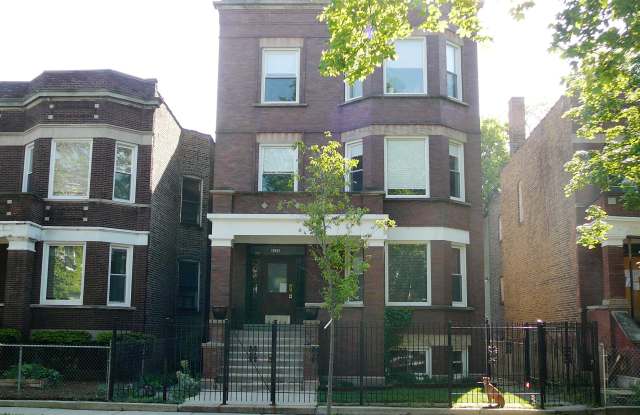 6121 South Saint Lawrence Avenue photos photos