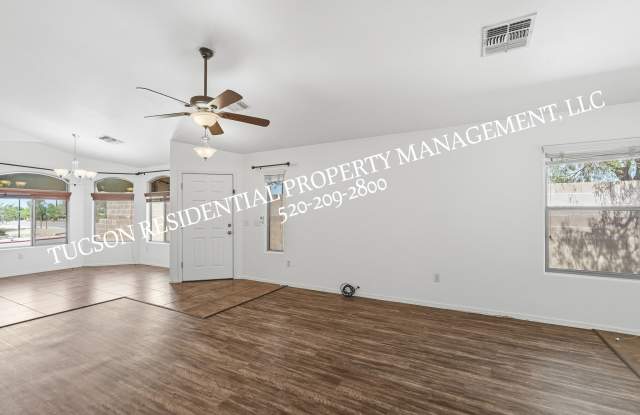 6313 E Garden Stone -97 Gallery 2