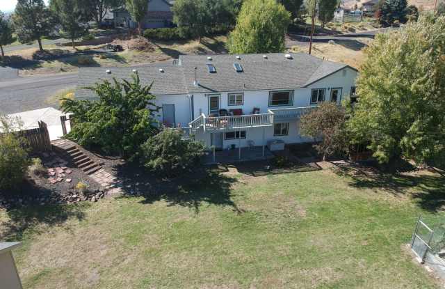 4 Bedroom 3 Bath Home Gallery 4