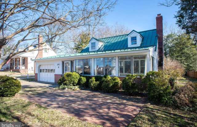 4 DALE DRIVE photos photos