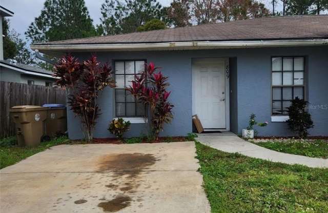 809 GLASTONBURY DRIVE photos photos