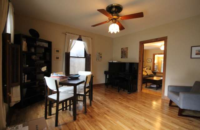 LARGE 2/1 HOUSE W/OFFICE/FLEX AREA OFF EACH BEDRM W/ENTRANCES TO DECK, PATIO Gallery 3