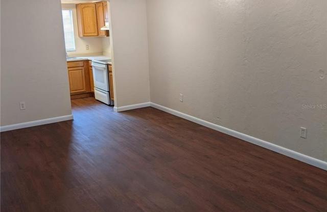4123 SW 15TH Place Gallery 3