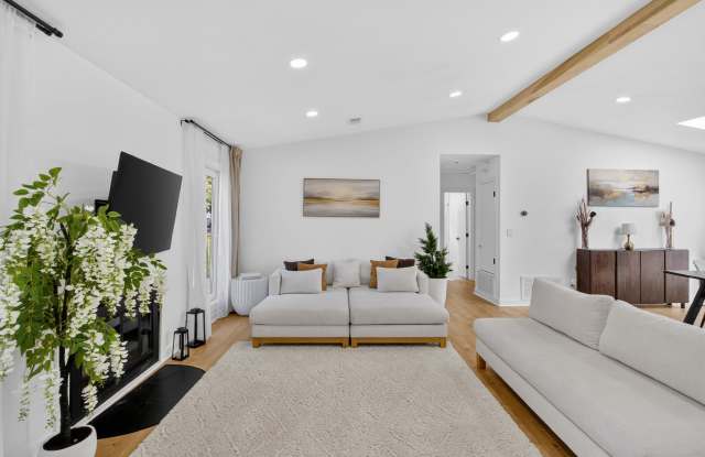 107 Elderberry Dr Gallery 2