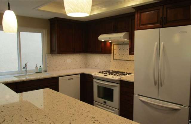 27932 Torroba Gallery 3