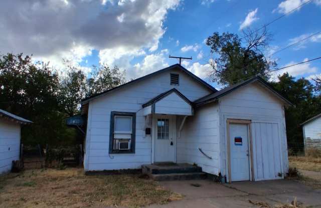 1310 Marshal St. Gallery 1