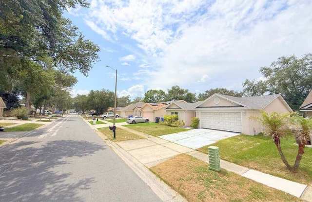 1118 Hardwood Drive Gallery 3