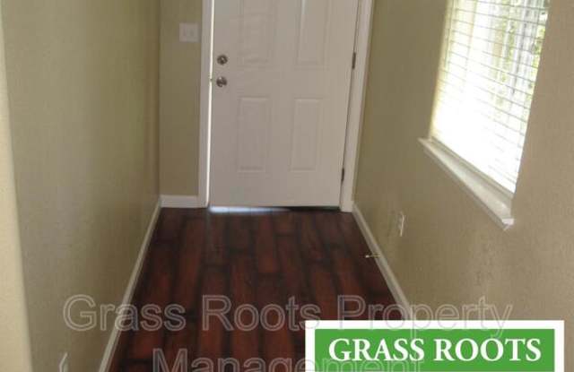 305 N School St photos photos