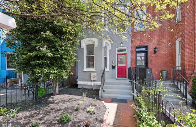 2009 VERMONT AVENUE NW Gallery 2