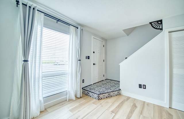 11912 Cypress Hill Cir photos photos
