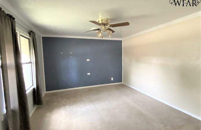 4409 ULEN LANE Gallery 4
