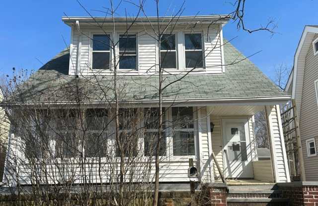 3bd Single Garfield Section 8 photos photos