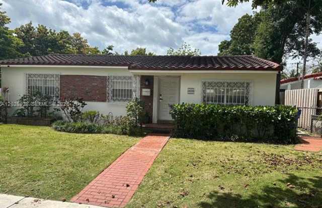 3600 SW 26th St # 3600, Miami, FL 33133 Gallery 4