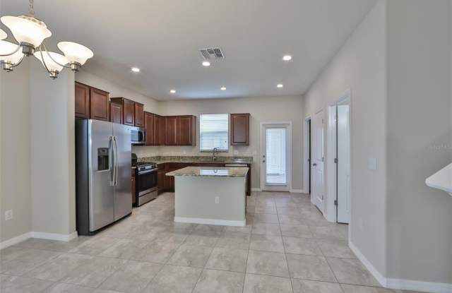 6309 SHORE VISTA PLACE Gallery 3