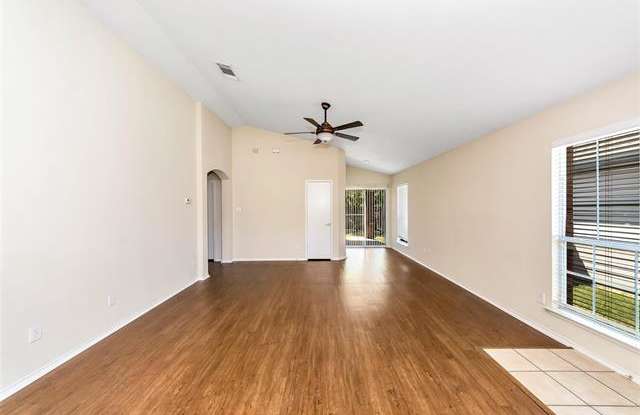 5823 Melanie Court Gallery 4