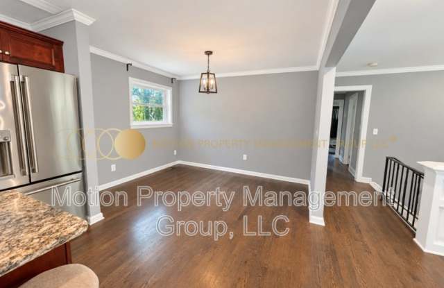 1749 Arkose Drive SE Gallery 3