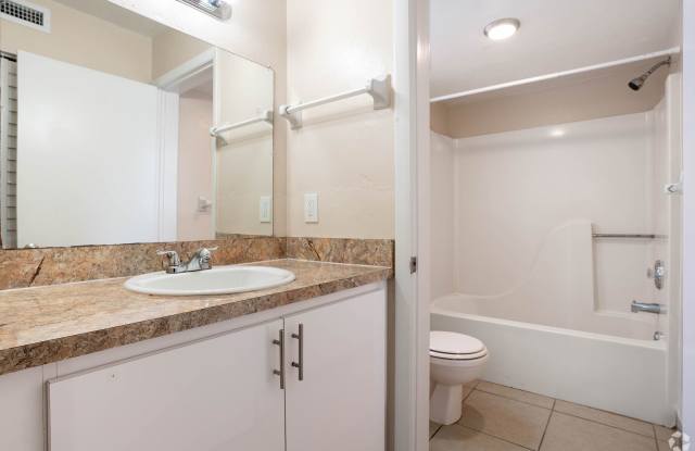 Peppertree Apartments photos photos