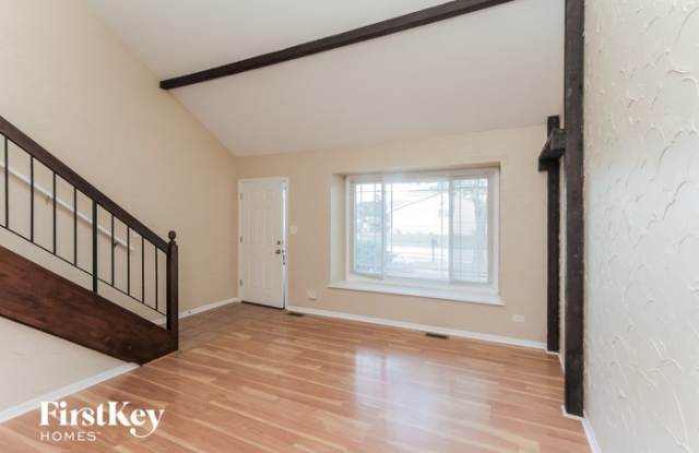 22444 Adams Drive Gallery 4