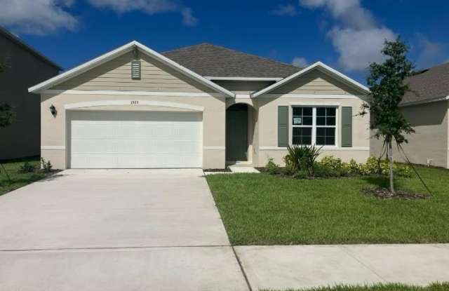 1925 E Deep Lake Circle E - 1925 Deep Lake Circle, Edgewater, FL 32168