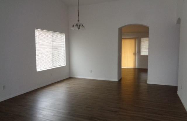 1510 S. 82nd Dr. Gallery 2