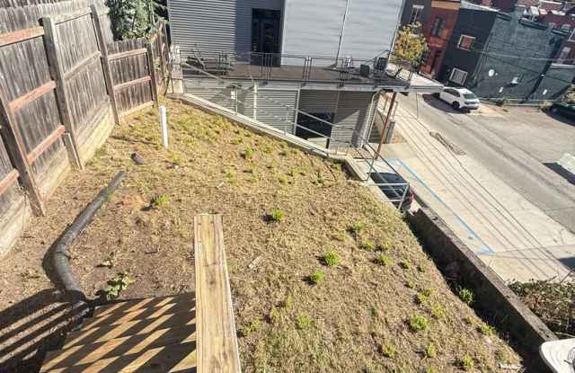 NEWLY RENOVATED 2 BEDROOM IN THE HEART OF BLOOMFIELD! Gallery 3