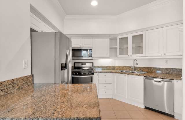 Gorgeous 3rd Floor Corner Unit in Summit Village Condominiums! photos photos Gorgeous 3rd Floor Corner Unit in Summit Village Condominiums! photos photos