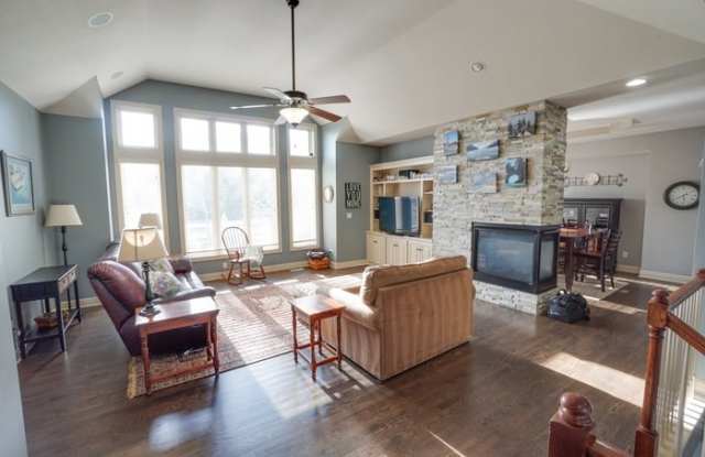 4338 North Jarboe Court Gallery 4