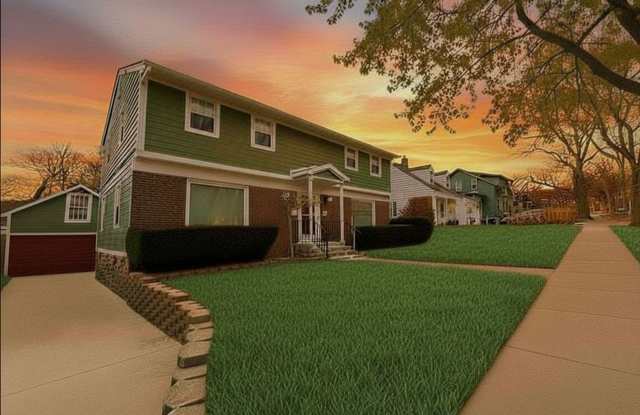 2 Bedroom Townhome Overlooking West Park photos photos