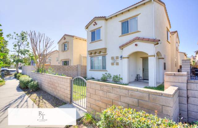 Beautiful 2-story home located in a gated community photos photos